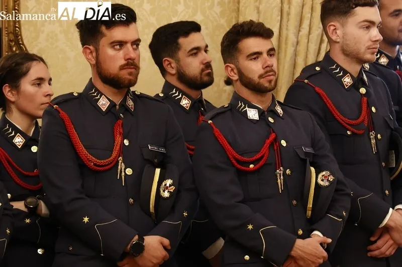 Acto de reconocimiento como Huéspedes Distinguidos de Salamanca a miembros de la Academia del Aire. Foto de David Sañudo