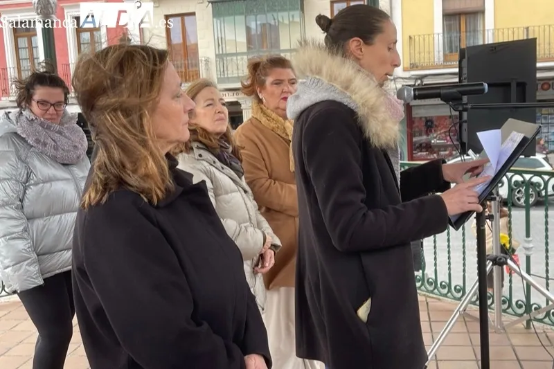 La Plaza de la Constitución acogía la lectura del manifiesto del 8M