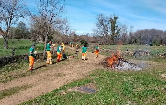 Foto 3 - Adecocir pone en marcha una AFE en las 7 localidades afectadas por el incendio de Monsagro