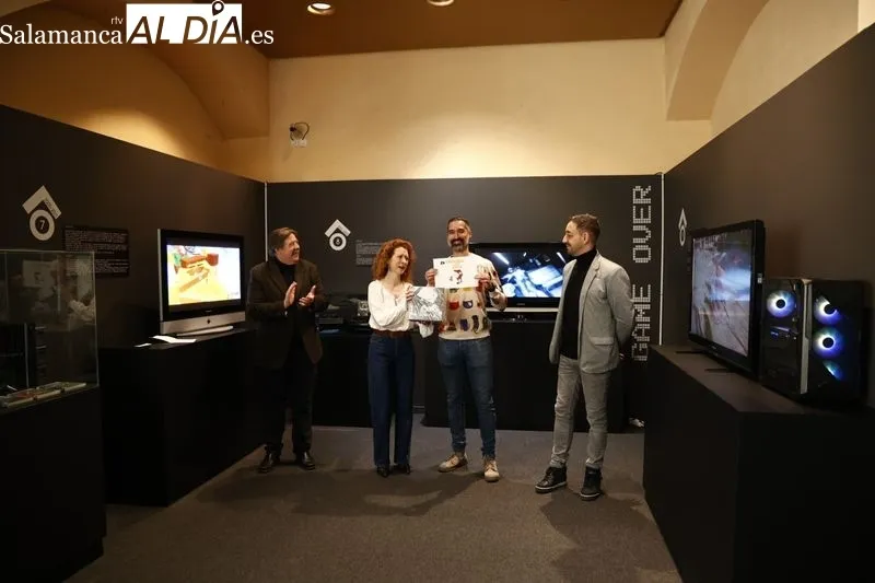 Entrega de premios de los concursos de videojuegos. Fotos: David Sañudo