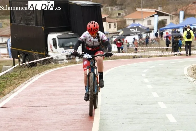 Foto 12 - M&aacute;s de 200 participantes se dan cita en el Campeonato de Castilla y Le&oacute;n de BTT de la Escuela de Ciclismo Salmantina