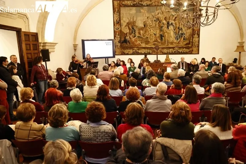 Foto 10 - Lectura musicalizada de las cartas que las mujeres enviaban a Unamuno
