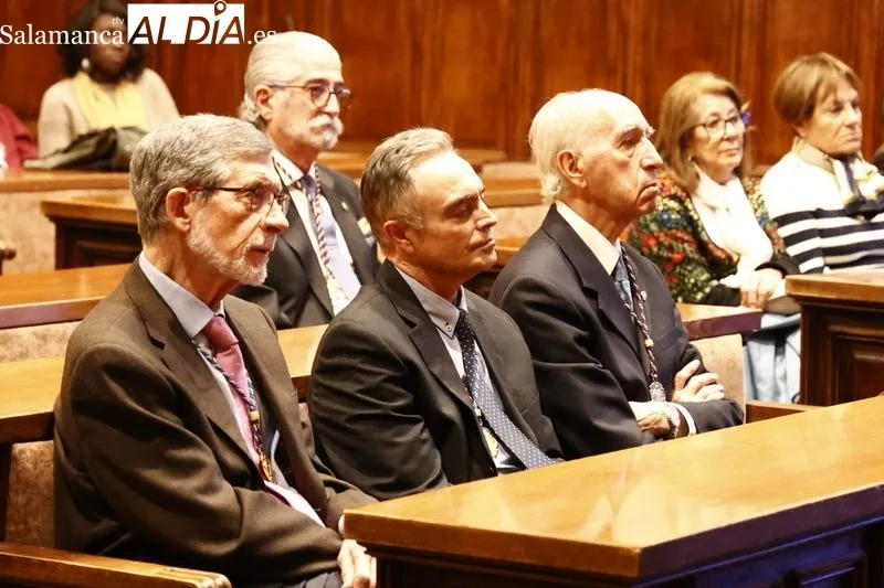 Foto 9 - As&iacute; ha sido la mesa redonda &ldquo;A prop&oacute;sito de la salud mental actual en el mundo occidental&rdquo;