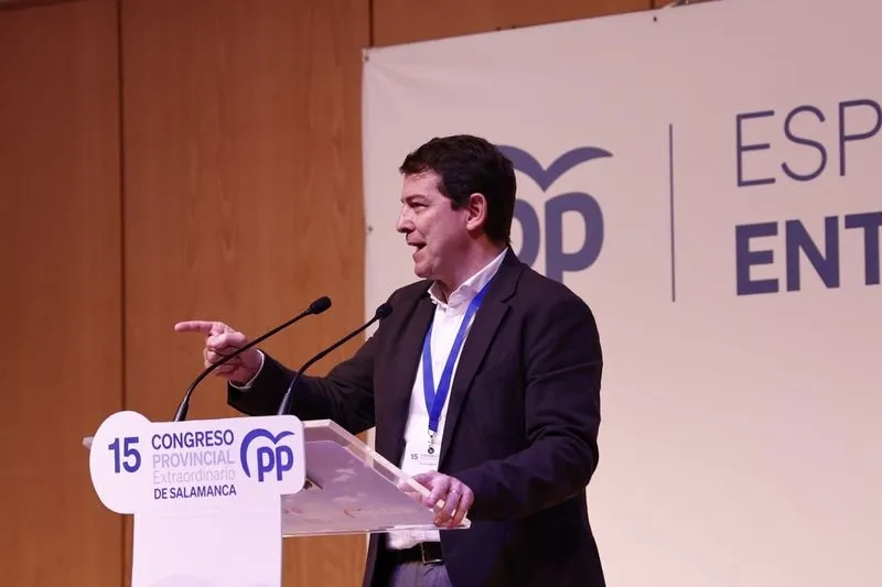 Foto 10 - Carlos Garc&iacute;a Carbayo habla alto y claro: "En pocas palabras, si soy presidente, aqu&iacute; mando yo"