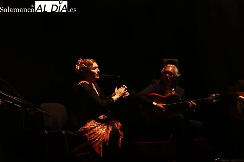 Foto 11 - Estrella Morente hace vibrar el CAEM