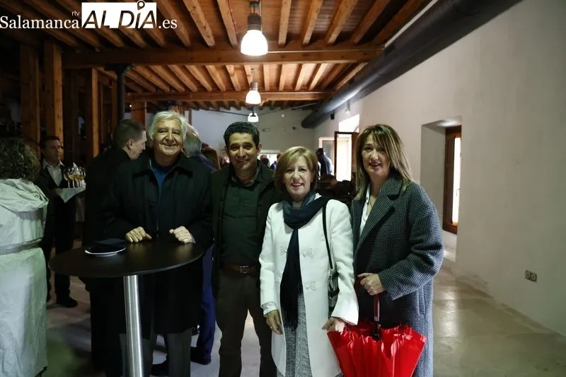 Asistentes a la comida organizada por el Colegio Oficial de Graduados e Ingenieros Técnicos Industriales de Salamanca. Fotos: David Sañudo