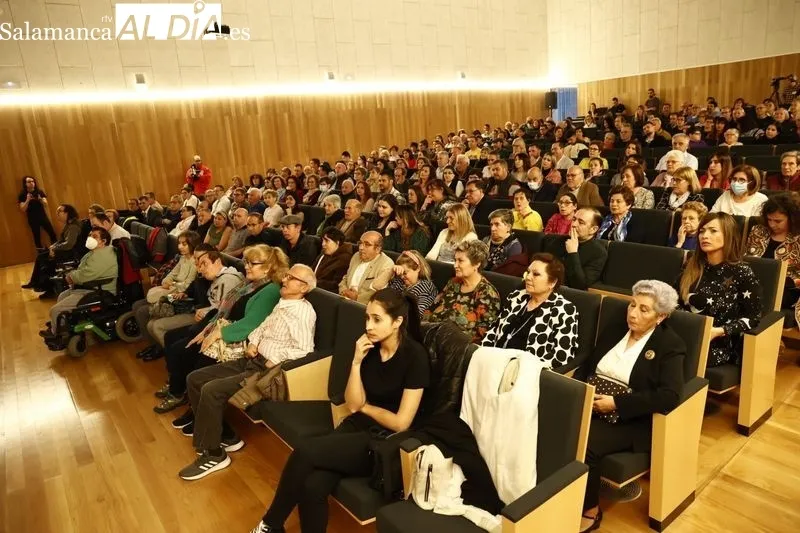 Preestreno del documental cinematográfico 'El Método' en el salón de actos de Delegación Territorial de la Junta en Salamanca. Fotos: David Sañudo