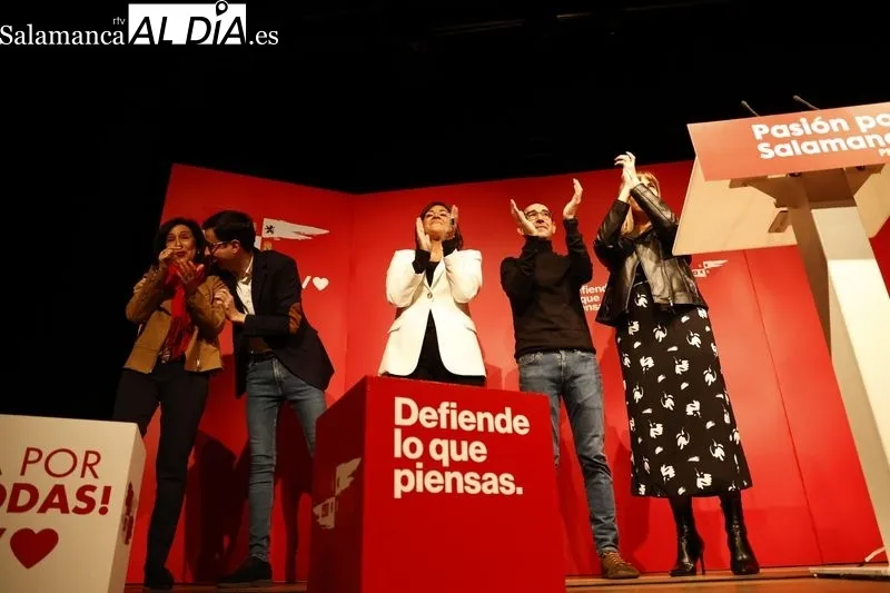 Foto 5 - Jos&eacute; Luis Mateos presenta su proyecto de gobierno junto a la ministra Margarita Robles