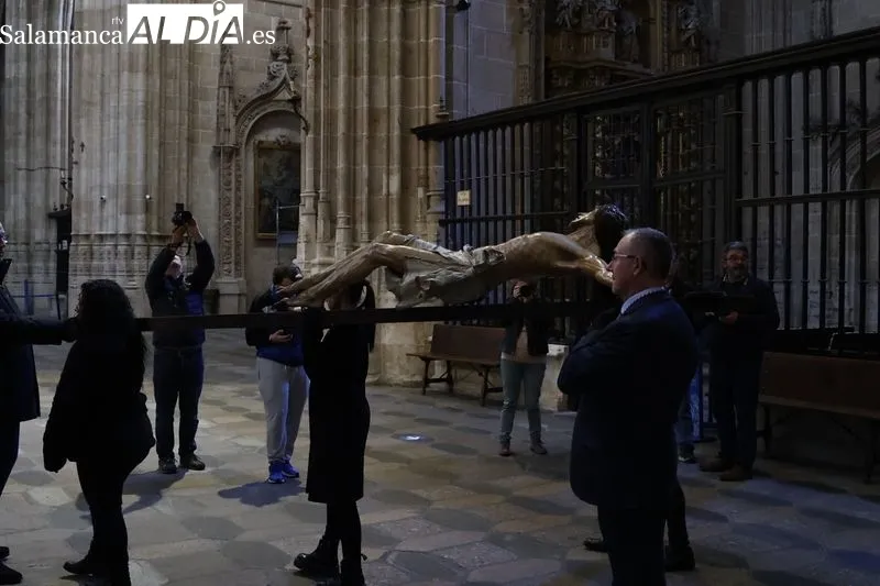 Foto 48 - La Catedral de Salamanca acoge el tradicional acto del Poeta ante la Cruz