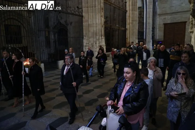 Foto 43 - La Catedral de Salamanca acoge el tradicional acto del Poeta ante la Cruz