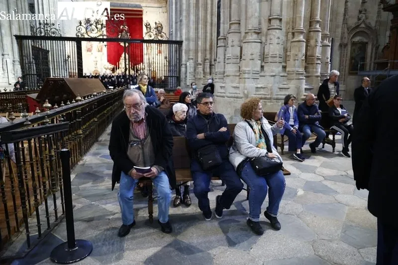 Foto 42 - La Catedral de Salamanca acoge el tradicional acto del Poeta ante la Cruz