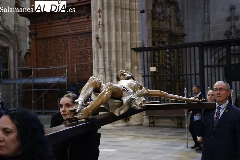 Foto 41 - La Catedral de Salamanca acoge el tradicional acto del Poeta ante la Cruz