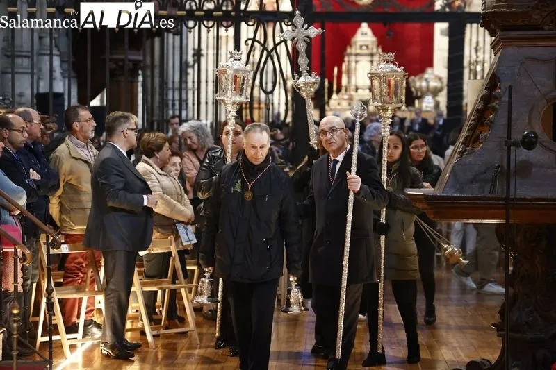 Foto 39 - La Catedral de Salamanca acoge el tradicional acto del Poeta ante la Cruz