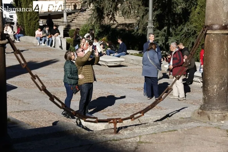 Foto 56 - El buen tiempo llena de ambiente el centro de Salamanca