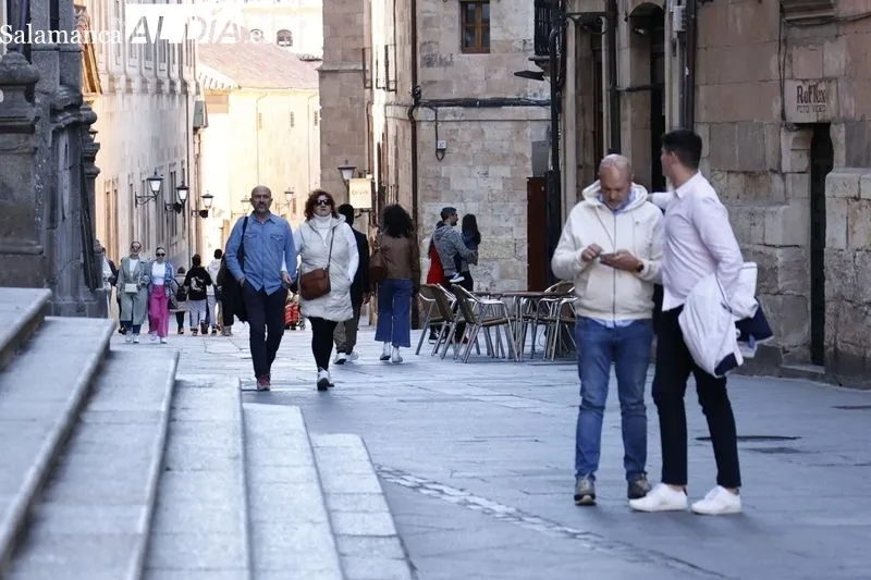 Foto 48 - El buen tiempo llena de ambiente el centro de Salamanca