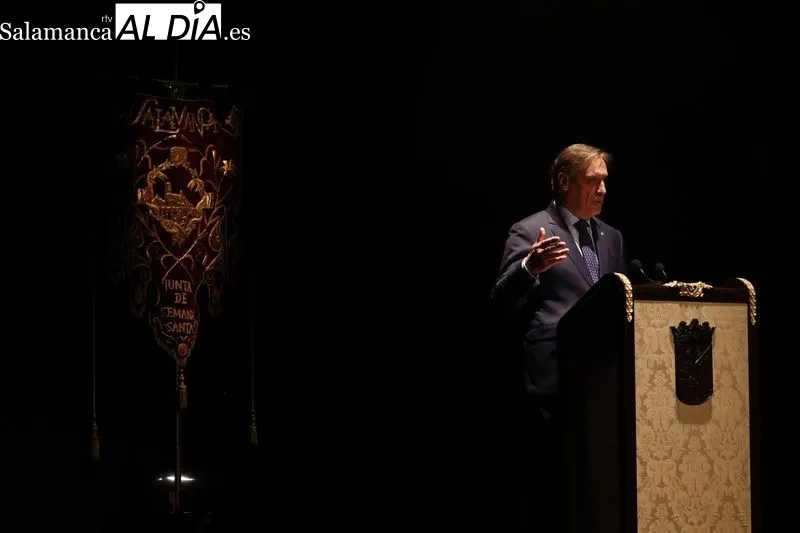 Foto 6 - Emotivo y personal preg&oacute;n de Garc&iacute;a Carbayo en la Semana Santa 2023: "Este grand&iacute;simo honor me ha hecho muy feliz"