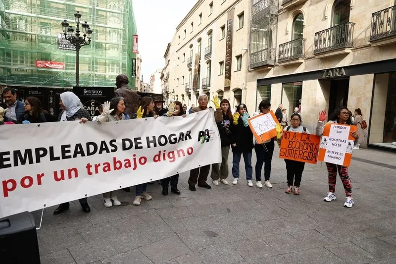 Foto 16 - Jornada reivindicativa en Salamanca por el D&iacute;a Internacional de las Empleadas de Hogar