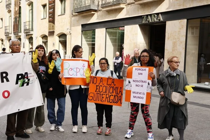 Foto 18 - Jornada reivindicativa en Salamanca por el D&iacute;a Internacional de las Empleadas de Hogar