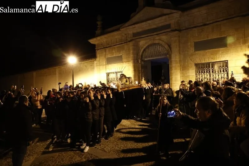 Foto 5 - Solemne traslado del Cristo de la Liberaci&oacute;n desde el cementerio hasta Fonseca
