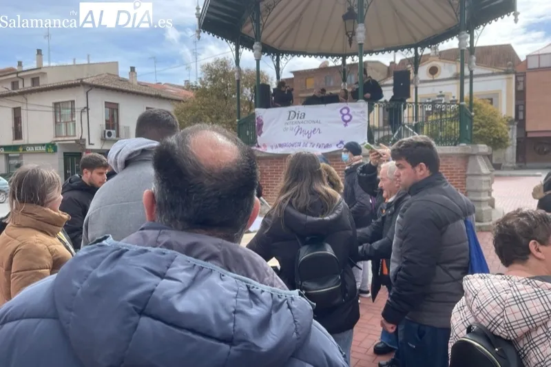 La Plaza de la Constitución acogía la lectura del manifiesto del 8M