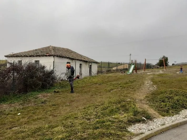 Foto 3 - Parte de infraestructuras y jardiner&iacute;a del mes de febrero