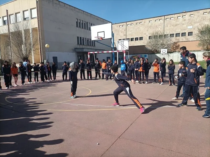 Foto 9 -  El Colegio Antonio Machado participa en la campa&ntilde;a &lsquo;Todos Ol&iacute;mpicos&rsquo;