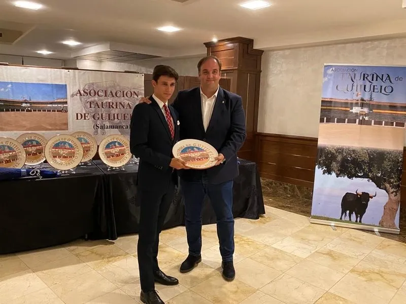Foto 7 - Guijuelo entrega los premios taurinos a los mejores de 2022