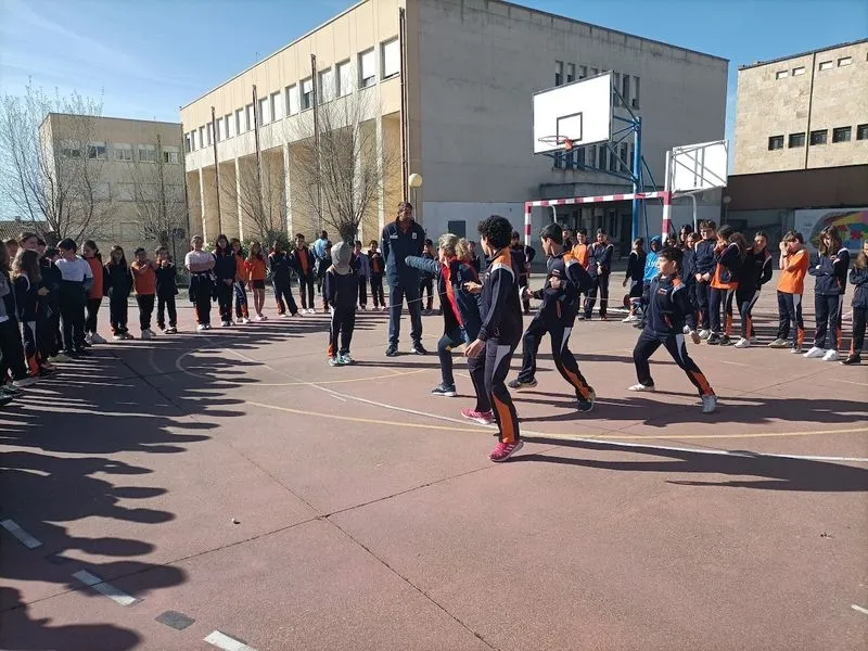 Foto 8 -  El Colegio Antonio Machado participa en la campa&ntilde;a &lsquo;Todos Ol&iacute;mpicos&rsquo;