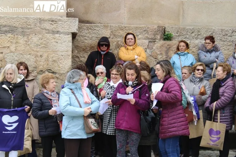 Foto 10 - Alba de Tormes conmemora el D&iacute;a de la Mujer