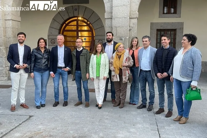 El PSOE presentaba a Carmen Ávila como candidata a la alcaldía de Peñaranda 