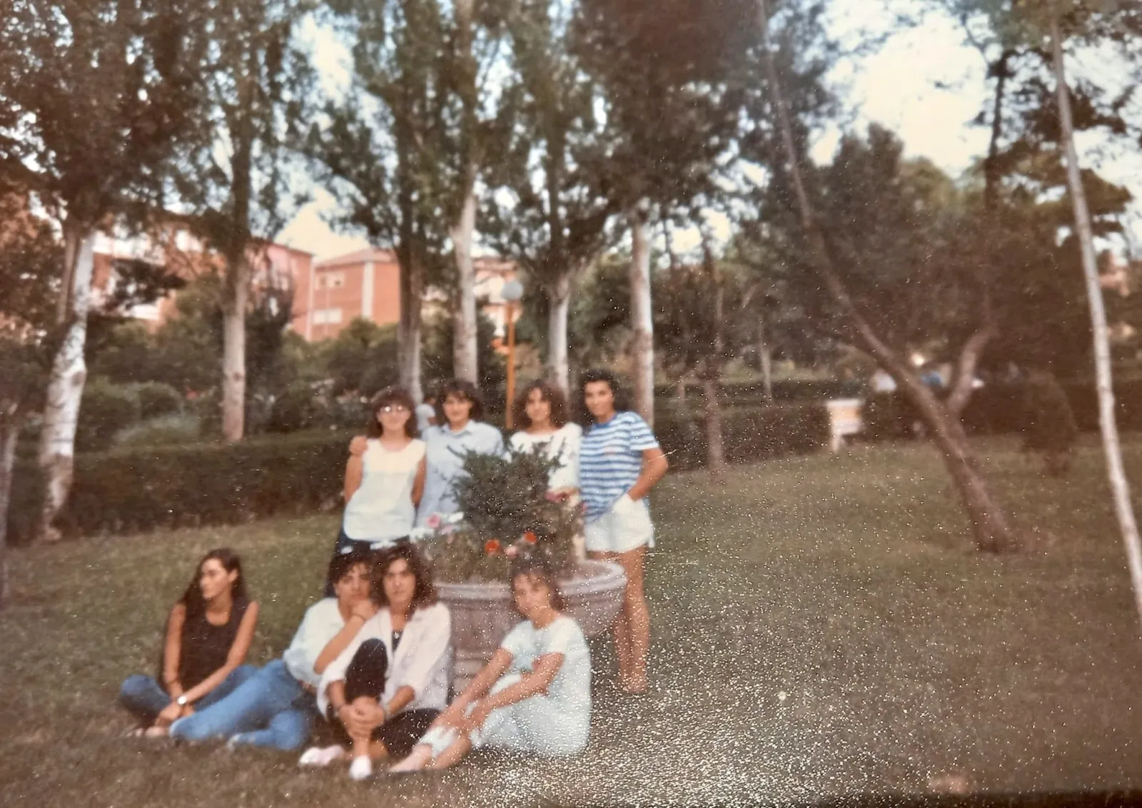 Foto 2 - B&uacute;squeda incansable de sus ra&iacute;ces, sus amigos, tras 35 a&ntilde;os sin saber nada de ellos