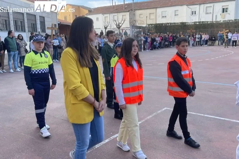 El colegio La Encarnación ha celebrado su segundo Vía Crucis