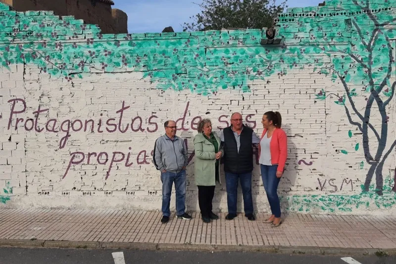 Virginia Barcones ha visitado Villoruela este miércoles