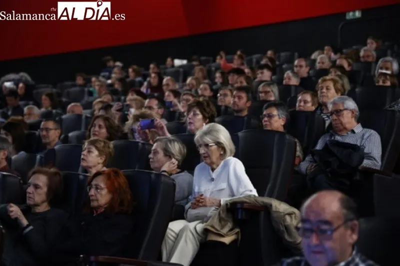 Asuumpta Serna, Daniela Arias y el director Pablo Moreno han presentado su película ‘La Sirvienta’