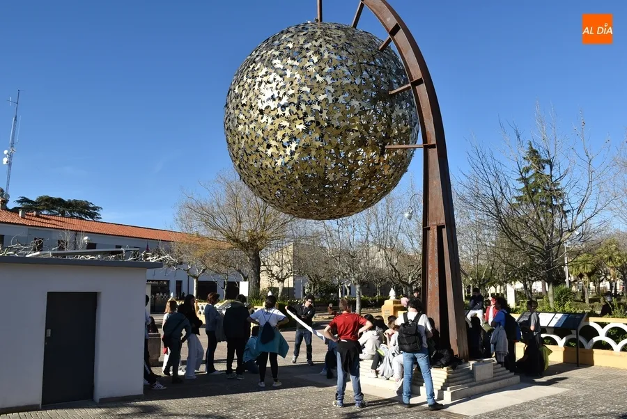 Foto 4 - Escolares de Pozuelo de Alarc&oacute;n se acercan a Ciudad Rodrigo para conocerla astron&oacute;micamente