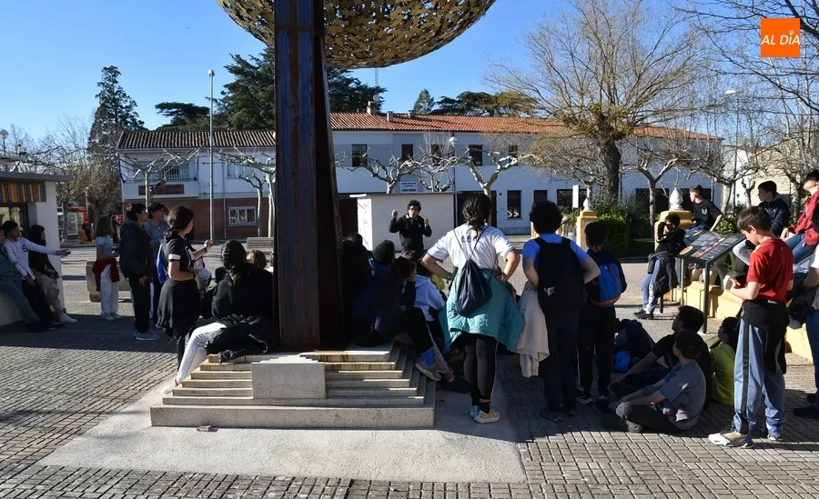 Foto 10 - Escolares de Pozuelo de Alarc&oacute;n se acercan a Ciudad Rodrigo para conocerla astron&oacute;micamente