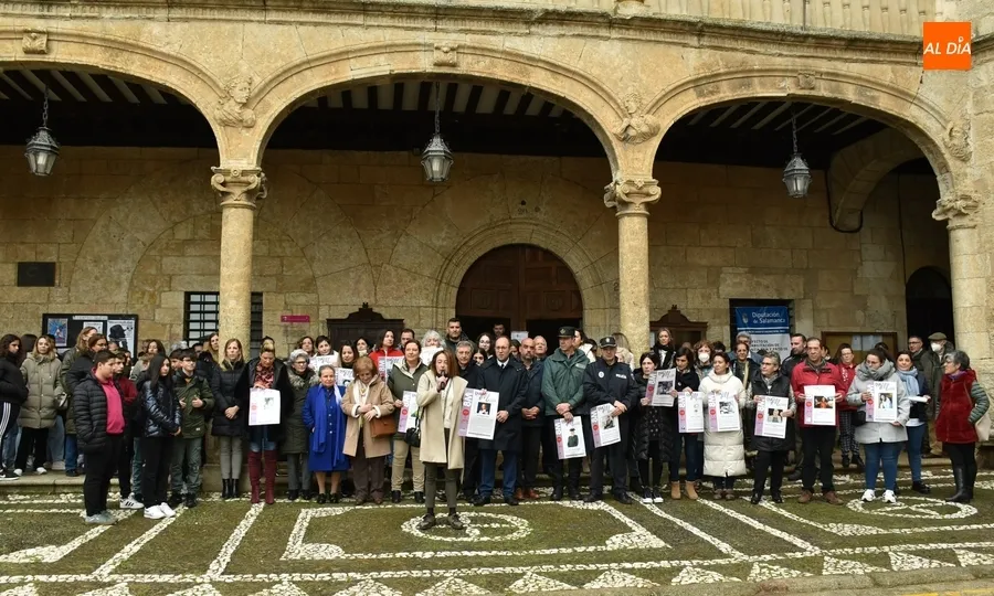Foto 3 - El Movimiento Ciudadano homenajea a 21 mujeres &ldquo;por las que vale tanto la pena luchar&rdquo;