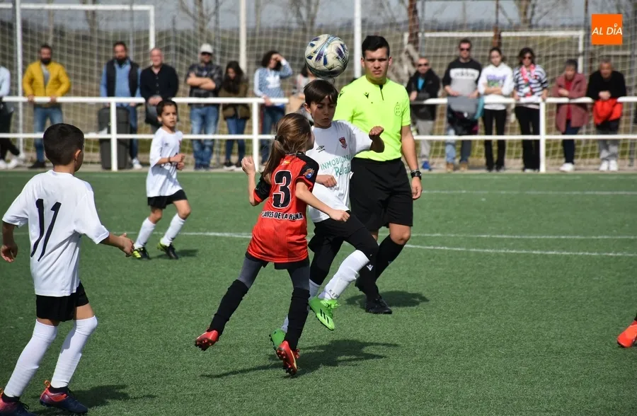 Foto 10 - Una tremenda goleada local y una victoria visitante en la calurosa ma&ntilde;ana dominical en La Muge