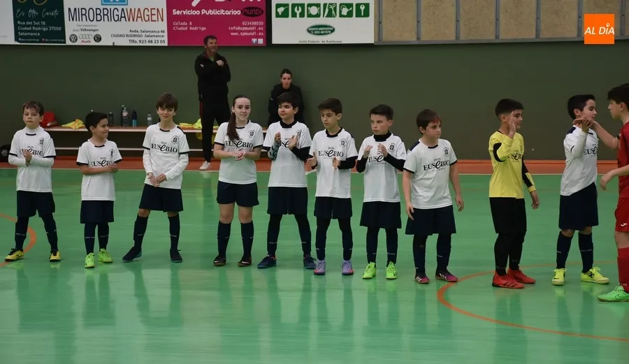 Foto 4 - Los conjuntos &lsquo;A&rsquo; se imponen con holgura en el doble derby fraticida de los equipos del III Columnas