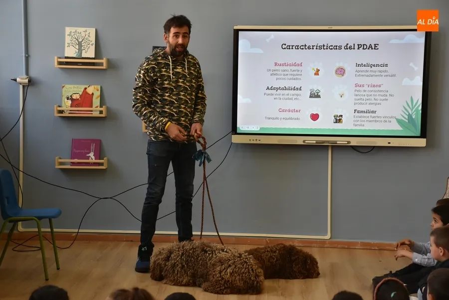 Foto 2 - Los alumnos de San Francisco cierran el trimestre llevando a sus mascotas al cole