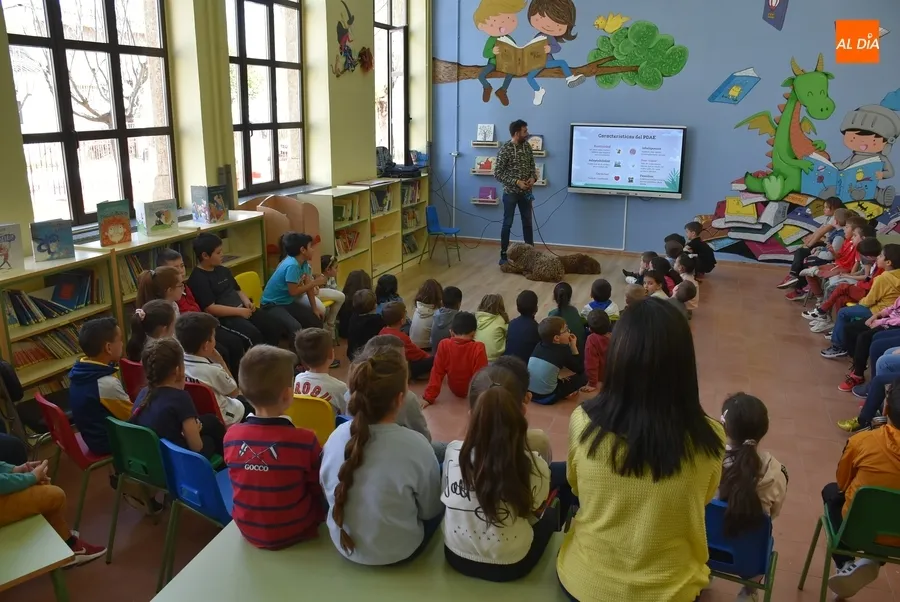 Foto 4 - Los alumnos de San Francisco cierran el trimestre llevando a sus mascotas al cole