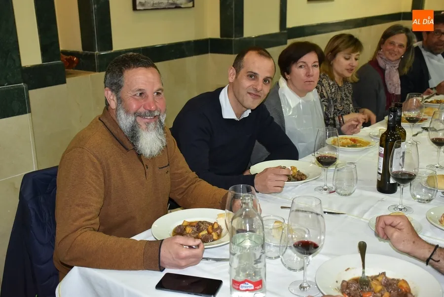 Foto 5 - Funcionarios y trabajadores de los Juzgados se despiden del magistrado Gabriel Mar&iacute;a Polanco