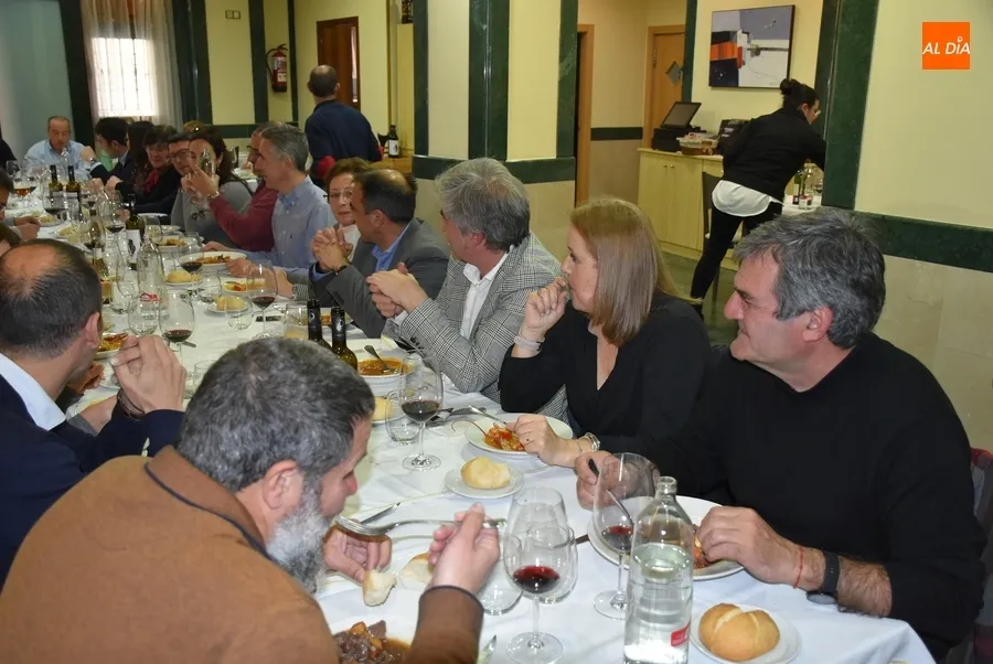 Foto 8 - Funcionarios y trabajadores de los Juzgados se despiden del magistrado Gabriel Mar&iacute;a Polanco
