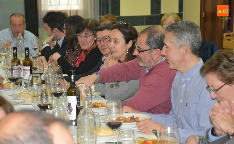 Foto 9 - Funcionarios y trabajadores de los Juzgados se despiden del magistrado Gabriel Mar&iacute;a Polanco