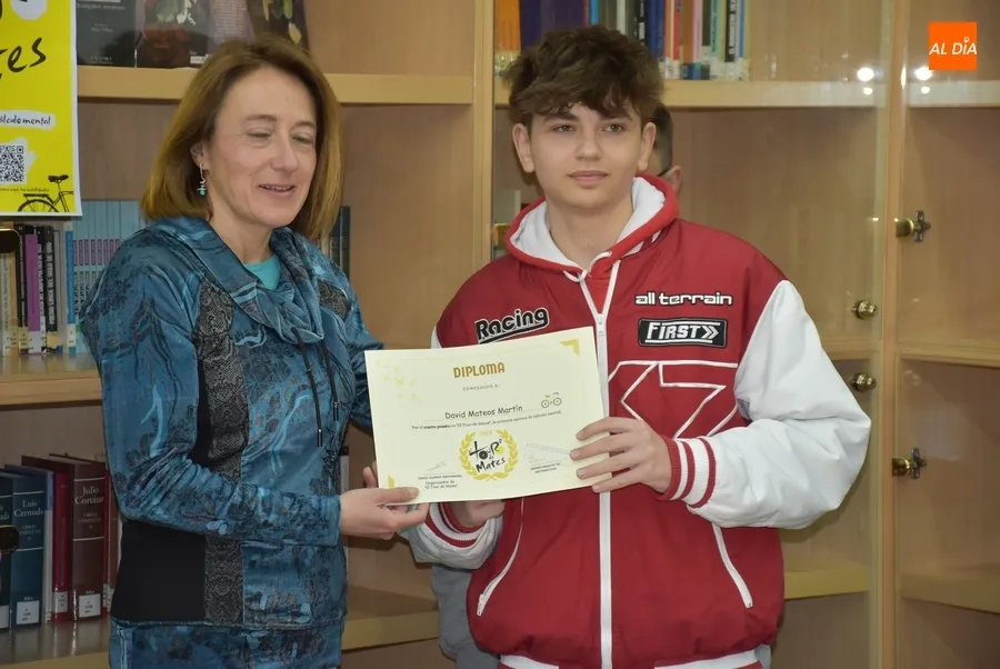 Foto 6 - El IES Tierra de Ciudad Rodrigo premia a sus mejores clasificados en el &lsquo;Tour de Mates&rsquo;