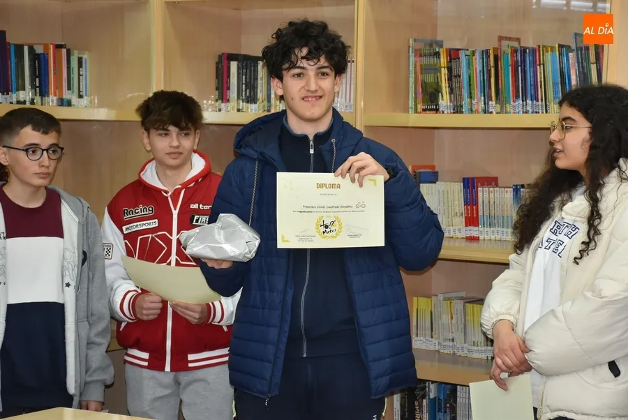 Foto 8 - El IES Tierra de Ciudad Rodrigo premia a sus mejores clasificados en el &lsquo;Tour de Mates&rsquo;
