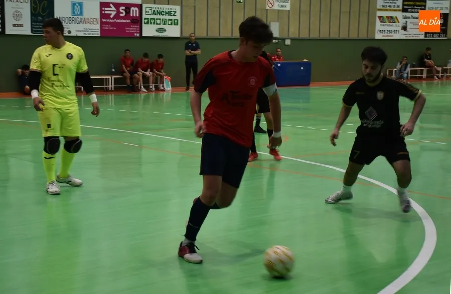 Foto 6 - El III Columnas de Asafusa vence sin agobios finales a La Jamoner&iacute;a del Carmen