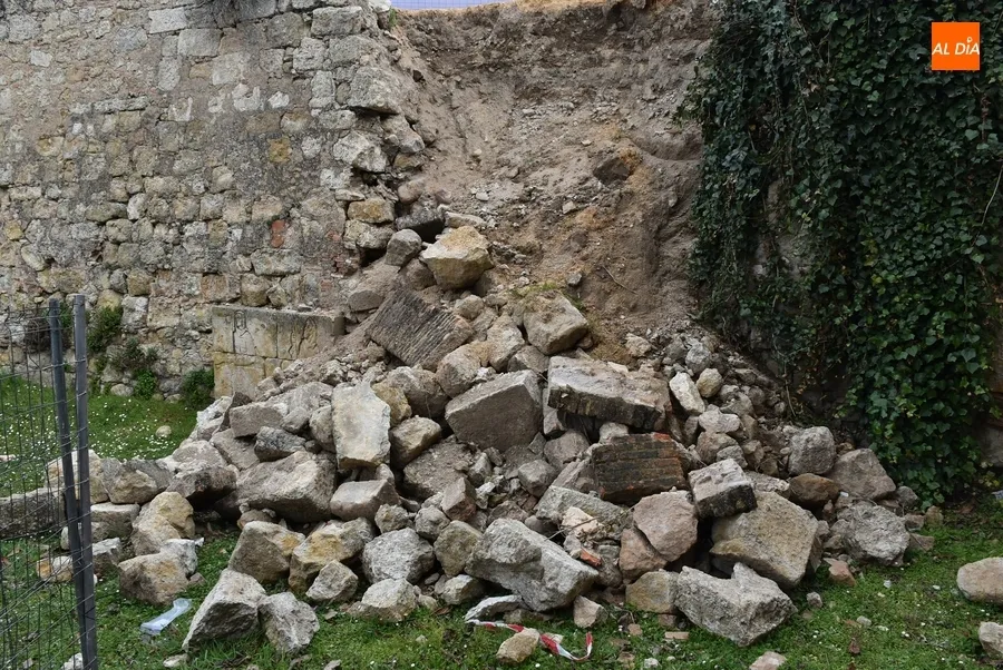 Foto 4 - Adjudicadas a una empresa mirobrigense las obras de emergencia en la muralla