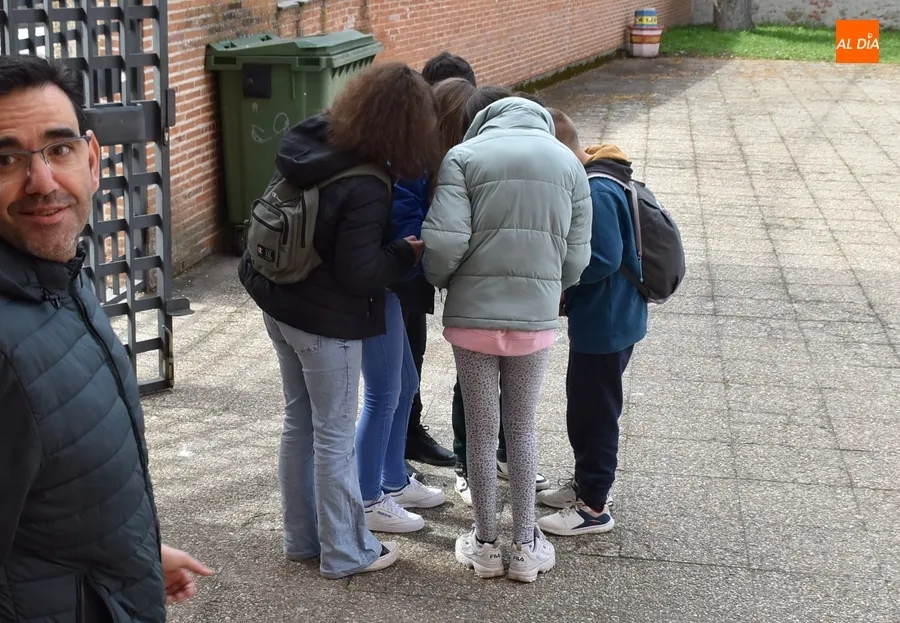 Foto 6 - Chavales de 12 localidades de la comarca descubren los IES de Ciudad Rodrigo