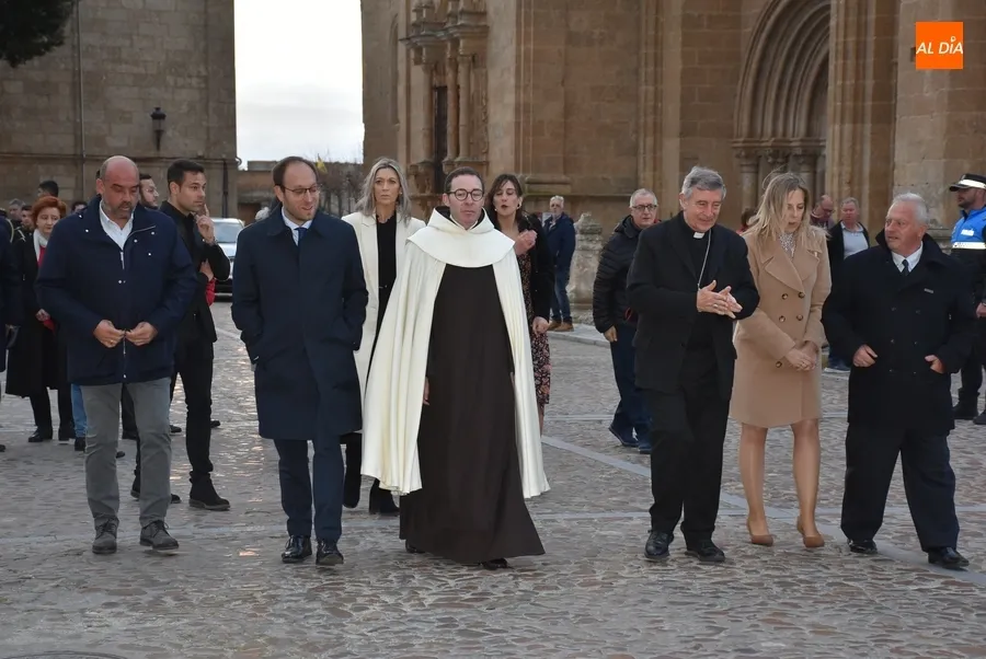 Foto 6 - Miguel &Aacute;ngel Gonz&aacute;lez pregona la Semana Santa desgranando las distintas miradas a la misma